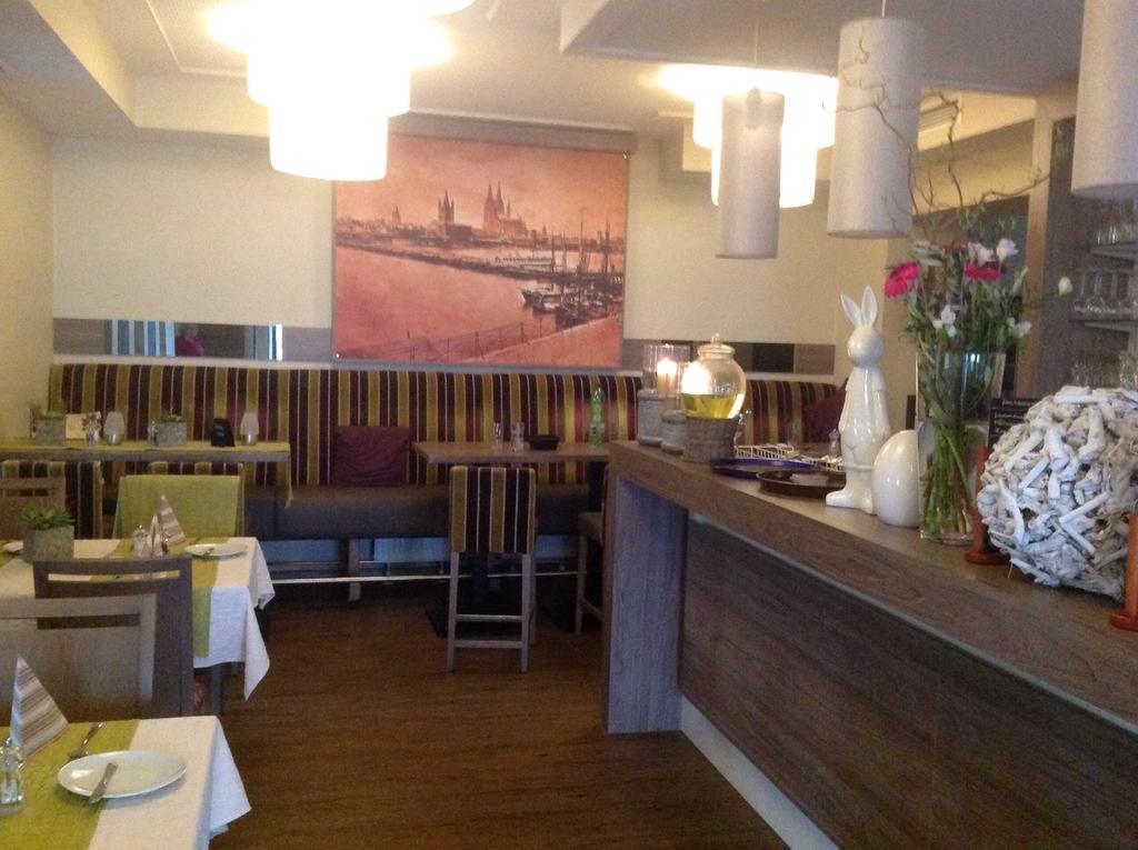Hotel Restaurant Haus Odendahl Köln Eksteriør bilde